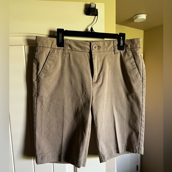 bcg Pants - BCG Women’s Active Golf Shorts - Khaki